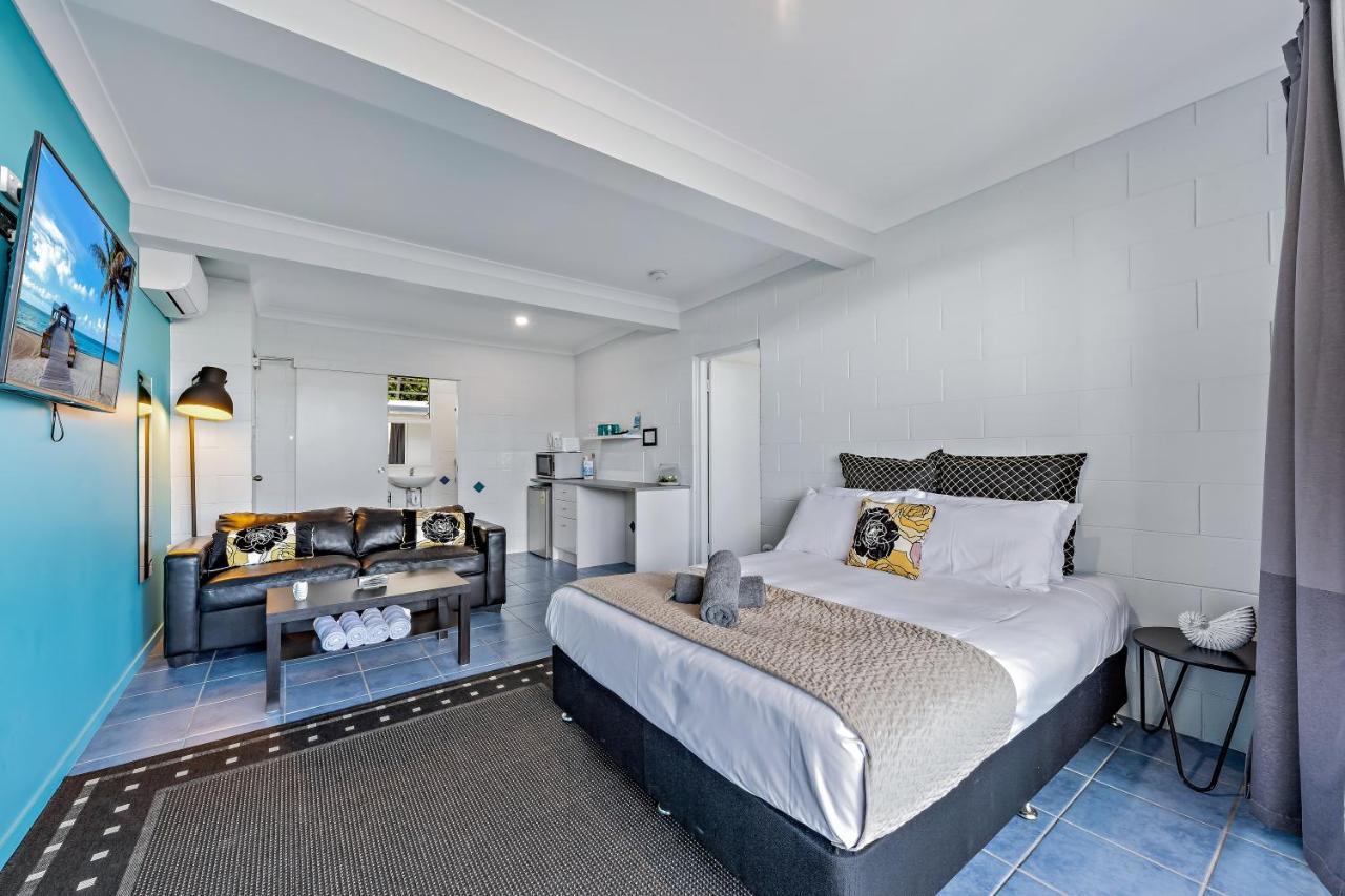 Airlie Sun & Sand Accommodation #2 Еърли Бийч Екстериор снимка